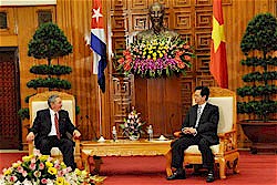 Con il Primo Ministro, Nguyen Tan Dung.